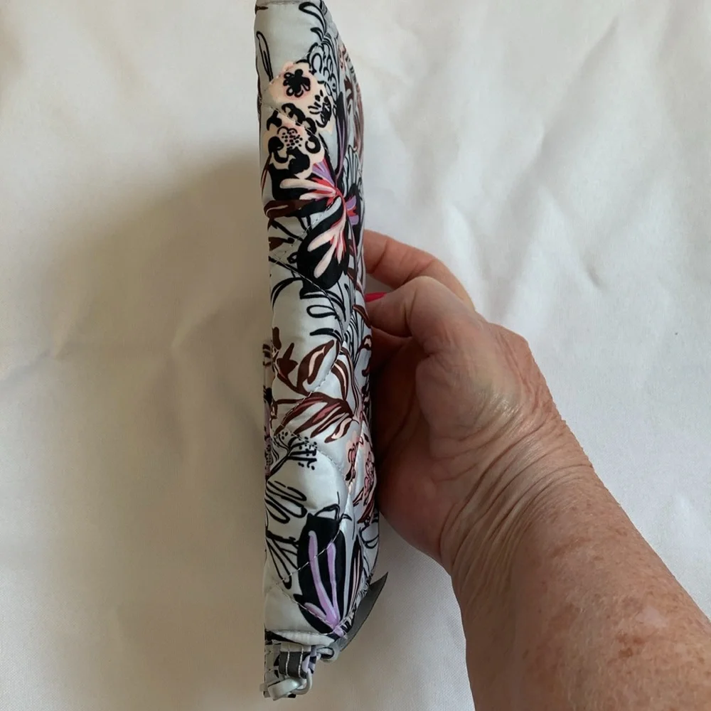Vera Bradley Patterned Wallet. NWOT
